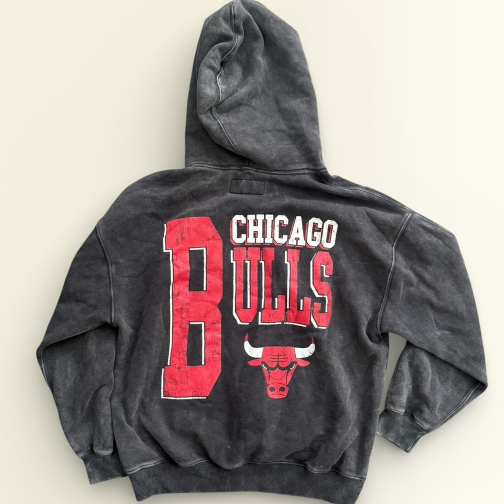 Abercrombie & Fitch Chicago Bulls Hoodie